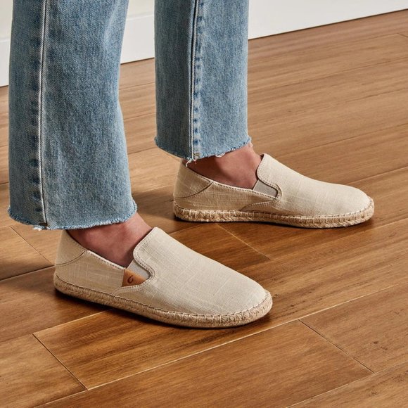 OluKai Kaula Pa'a Kapa Slip-on Espadrille Loafer Size 9.5 Tapa Canvas NEW $100 - Picture 1 of 12